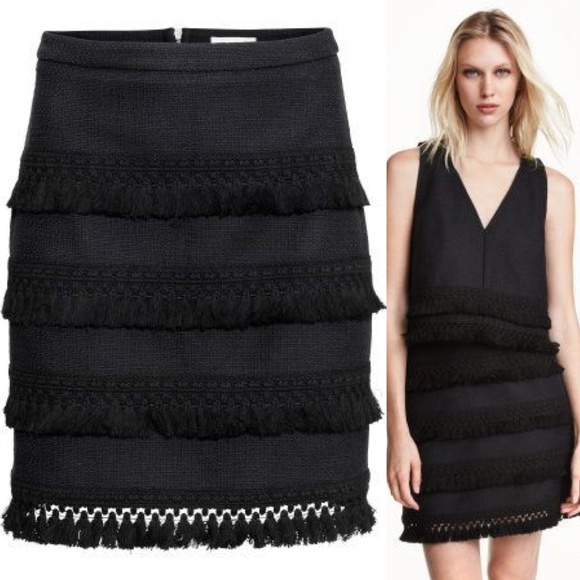 NWT Black Pencil Skirt with Tassel Trim Size 4 - Picture 2 of 5